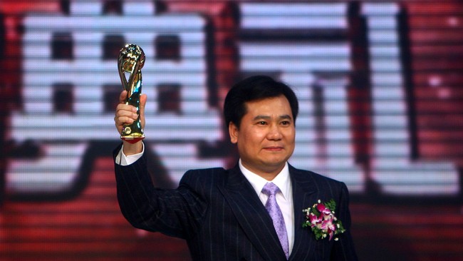 Pengusaha asal Indonesia, Erick Thohir, masih memiliki saham 31 % dan masih menjabat sebagai Presiden Inter Milan sejauh ini.
