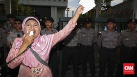 Petani Kendal Tuntut Janji 9 Juta Lahan Baru dari Jokowi
