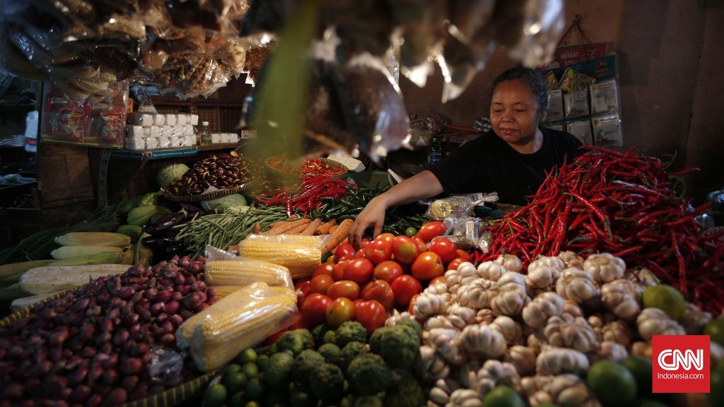 Harga Cabai, Bawang hingga Daging Ayam Masih Mahal Usai Lebaran