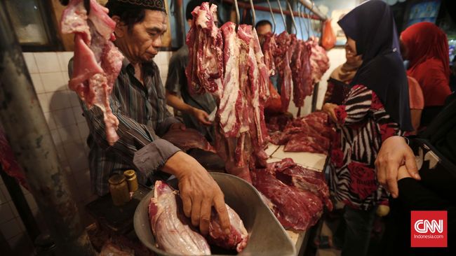 Badan Ketahanan Pangan menyatakan terjadi kekurangan stok atau defisit ketersediaan dua sektor pangan pada tahun 2016, yakni daging dan kedelai.