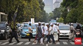 Aksi FPI Kecam PKI Ribuan simpatisan dari beragam organisasi massa Islam menggelar demonstrasi menolak paham komunisme.