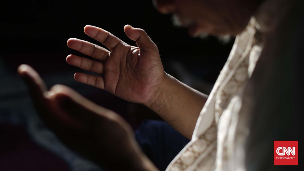 Cara Mengirim Al Fatihah dan Doa untuk Orang yang Sudah Meninggal