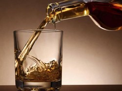 Baleg DPR Minta Draft RUU Larangan Minuman Beralkohol Direvisi