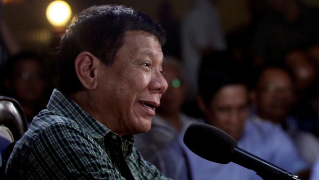 Presiden terpilih Filipina menegaskan ia tak akan meminta maaf atas pernyataanya yang membenarkan pembunuhan terhadap jurnalis yang korup.