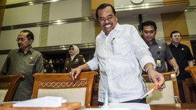Di DPR, Jaksa Agung Beberkan Alasan Tak Tahan Ahok