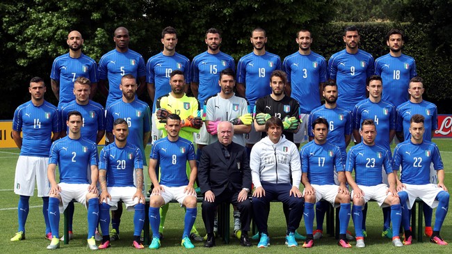 Antonio Conte memiliki alasan kuat untuk merombak susunan pemain inti tim nasional Italia ketika berhadapan dengan Republik Irlandia pada Selasa nanti.
