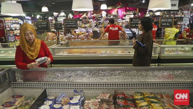 Pelaku usaha makanan dan minuman tetap mempertimbangkan untuk menaikkan harga produk, meskipun pertumbuhan konsumsi rumah tangga melambat.
