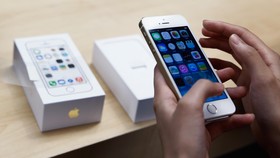 Tak Butuh iTunes Store di iPhone? Hapus Saja!