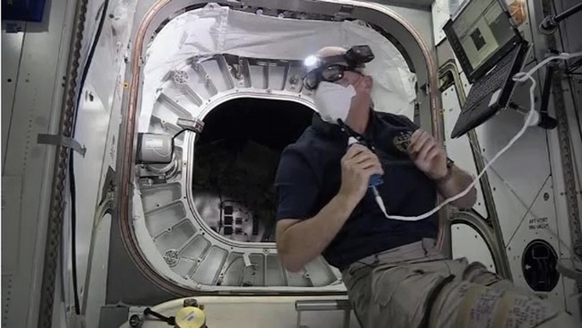 Perilaku debu di antariksa yang berbeda dengan di Bumi bisa mengganggu kesehatan astronaut.
