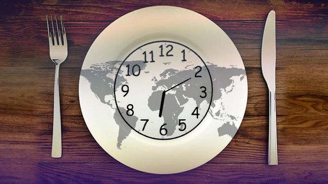 Puasa di Negeri Seberang: Rindu Azan di Musim Panas Selain waktu berpuasa yang lebih panjang, apa saja pengalaman menarik menjalani ibadah Ramadan di Kentucky, AS; di Seongnam, Korsel; dan juga Lund, Swedia?