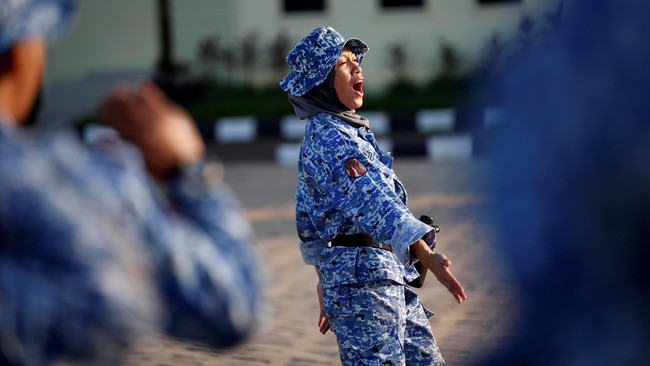 Kodam III/Siliwangi mengatakan kesalahan prosedur menjadi penyebab pencopotan jabatan Dandim Lebak, bukan lantaran melatih anggota FPI.