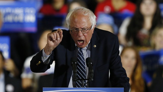 Bernie Sanders menyatakan tidak akan menyerah dalam memperebutkan kursi calon presiden Amerika Serikat, kendati kemenangan Hillary Clinton telah di depan mata.