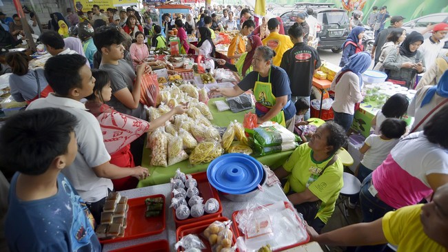 Pada bulan Ramadan biasanya ada beberapa hal yang jadi topik pembahasan, juga fenomena yang muncul di tengah publik. Apa saja itu?