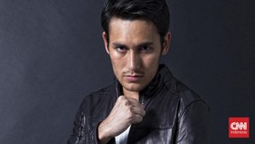 Arifin Putra Jadi 'Bolang' Gara-gara Sang Ayah