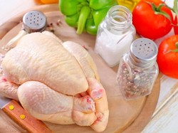 Masak Apa Hari Ini : Sup Ayam Kampung dan Bakwan Jagung Krispi