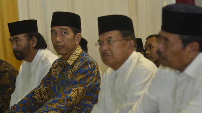 NasDem Manfaatkan Ramadan untuk Silaturahmi Politik Sejumlah tokoh nasional hadir pada acara buka puasa bersama yang digelar Partai NasDem, dari mulai kepala negara hingga politikus.