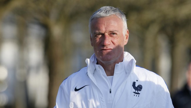 Pelatih timnas Perancis, Didier Deschamps, berpeluang menciptakan rekor baru jika Les Blues mampu mengalahkan Portugal pada final Piala Eropa 2016.