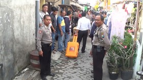 Densus Gerebek Terduga Teroris