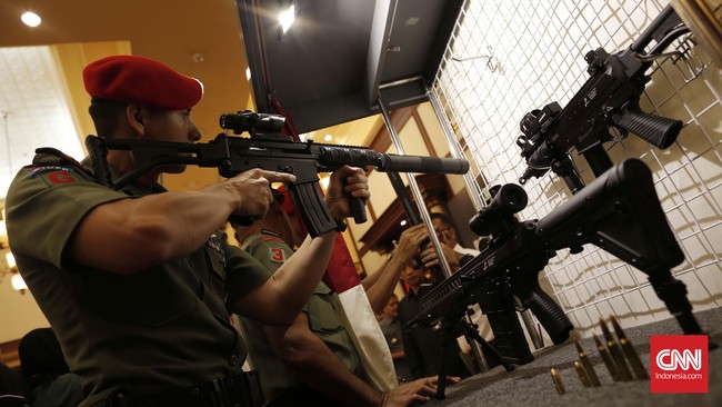 PT Pindad dan PT IDST akan menyiapkan proposal rencana pembangunan pabrik amunisi yang akan dibangun di Malang, ditergetkan selesai pertengahan 2023.