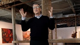 Bill Gates Kini Gunakan Android