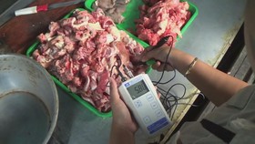 Daging Tak Segar Dijual