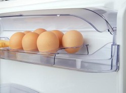 Area Terbaik Buat Simpan Telur di Kulkas, Bukan di Rak Dekat Pintu