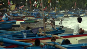 Nelayan Pantai Selatan Cianjur Melaut Sampai Jawa Timur