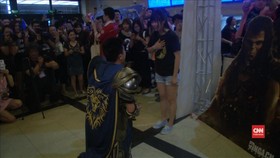 Tayang Perdana di China, Penggila Warcraft Lamar Kekasih