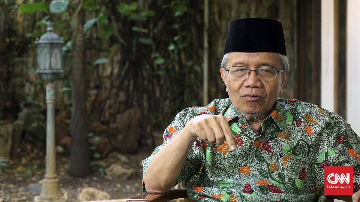 Taufiq Ismail Dapat Lifetime Achievement Award dari Ubud Writers
