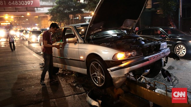 Ada dua jenis perlindungan asuransi mobil yaitu All Risk dan Total Loss Only (TLO) yang memiliki perbedaan yang dapat disesuaikan dengan kebutuhan.