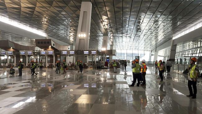 Mengintip Teknologi Terminal 3 Ultimate, Calon Pesaing Changi Untuk mengimbangi kecanggihan Changi, AP II berinvestasi Rp7 triliun untuk menyulap kapasitas Terminal 3 menjadi 12 juta plus kecanggihan teknologi lainnya.