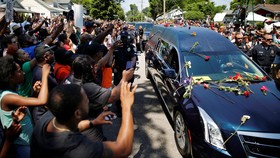 Lantunan Al-Quran Membawa Ali Pergi Selamanya dengan Tenang