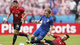 Gol Spektakuler Modric Bawa Kroasia Unggul di Babak Pertama