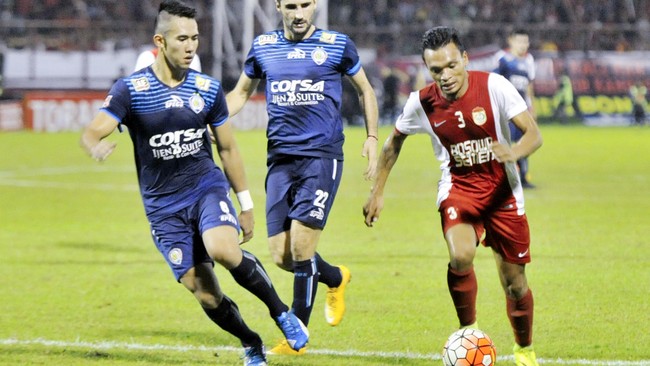 PSM Makassar akan mengajukan diri sebagai penyelenggara laga perdana kompetisi Liga Indonesia yang akan dihelat mulai 26 Maret 2017.