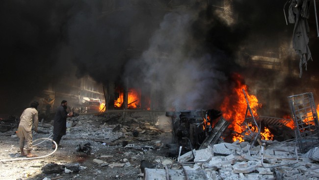 Setidaknya 15 orang tewas akibat ledakan di dekat pasar di Idlib, barat laut Suriah, pada Rabu (24/4) pagi waktu setempat.