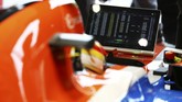 Merekam Momen Akhir Pekan Rio Haryanto di GP Kanada Pebalap nasional di ajang balap F1, Rio Haryanto, melewati sesi grand prix yang buruk di Kanada. Ia finis paling buncit, terpaut dua lap dari pemenang.