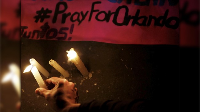 Muslim AS mengatakan pelaku yang menembak mati 50 orang di kelab gay Orlando sama sekali tidak mewakili Islam.