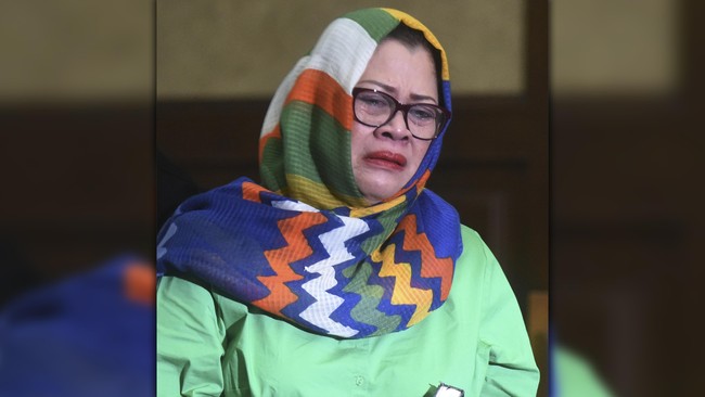 Hukuman ini dua tahun lebih tinggi dari vonis hakim di Pengadilan Tindak Pidana Korupsi Jakarta, yakni enam tahun penjara.