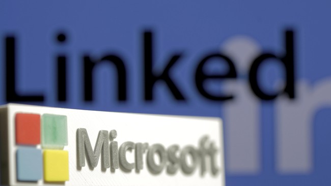 Apa yang diharapkan Gates dari LinkedIn ini sejalan dengan keinginan Microsoft. Mereka ingin mengembangkan agar jejaring profesional tersebut terus dikunjungi.