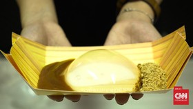 Membuat Raindrop Cake, Si 'Air Embun' yang Bisa Digigit