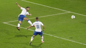 Ventura Lewati Adangan Pertama Partai Kompetitif