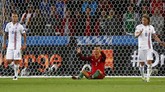 Tim Debutan Gagalkan Kemenangan Portugal Tim debutan di Piala Eropa 2016, Islandia, sukses menahan imbang Portugal yang diperkuat Cristiano Ronaldo. Berikut ini foto-foto terbaik pertandingan.