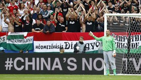 Gabor Kiraly Pegang Rekor Pemain Tertua
