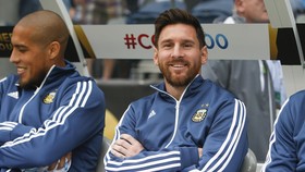 Pique: Messi Harusnya Rebut Tujuh Ballon d'Or