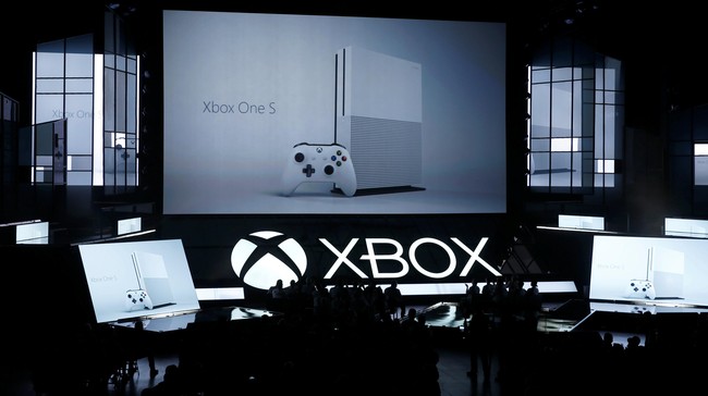 Microsoft mengembangkan layanan game streaming agar pengguna bisa memainkan game Xbox bisa dimainkan di perangkat apapun, baik konsol, komputer, juga ponsel.