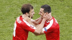 Aksi Terbaik Swiss vs Rumania dalam Jepretan Kamera