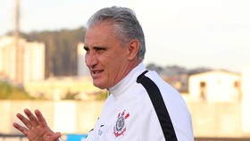 Perkenalkan Tite, Calon Pelatih Timnas Brasil