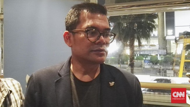 Saat bulan Ramadan, pengguna Twitter di Indonesia ternyata termasuk rajin memanfaatkan akunnya untuk berkicau di dunia maya.