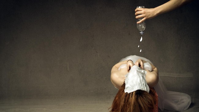 Barack Obama menghentikan metode interogasi waterboarding setelah menjabat, namun Donald Trump ingin melanjutkannya lagi jika kelak terpilih jadi presiden.