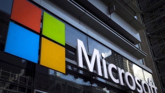 Microsoft mengkonfirmasi bahwa keputusan itu bertujuan untuk menyatukan sejumlah posisi teknis yang berisiko terhadap fokus global layanan Skype dan Yammer.